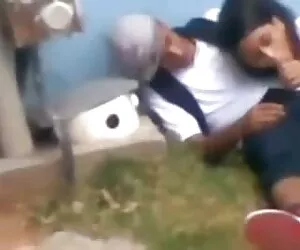 Linda gata passa cre ...