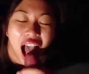 Garota gorda e feia  ...