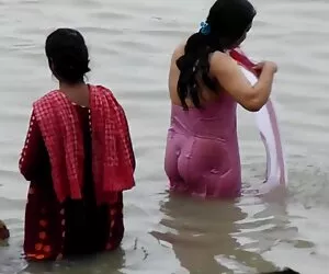 A enxada faminta de  ...
