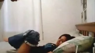 Peituda skank monta  ...