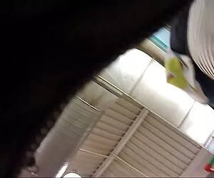 Essa gata é uma aber ...