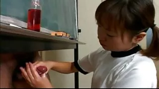 Esta gostosa com sei ...