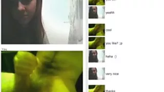 Pequena garota asiát ...