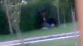 Cara tesão dá a buce ...