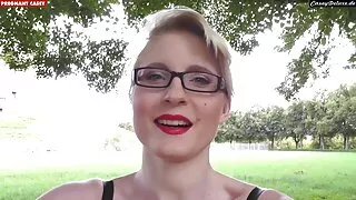 Ela faz vídeo de sex ...