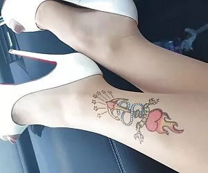 Essa loira louca por ...