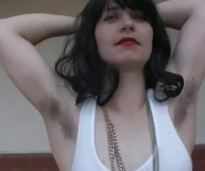 Linda morena de bund ...