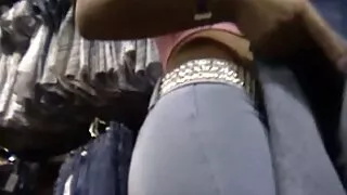 Esta beleza peituda  ...