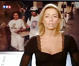 Prostituta tatuada d ...