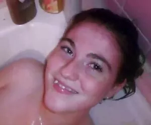Esta gata tem um sel ...